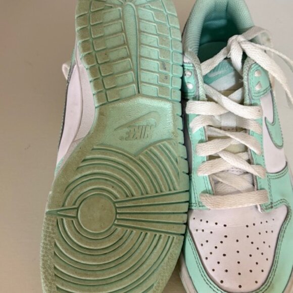 Nike Dunk Low (Mint/White) – Boys Size 4.5 - Picture 5 of 6